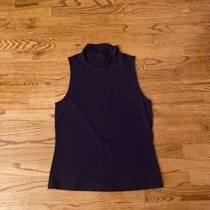 Women’s athleta medium top
